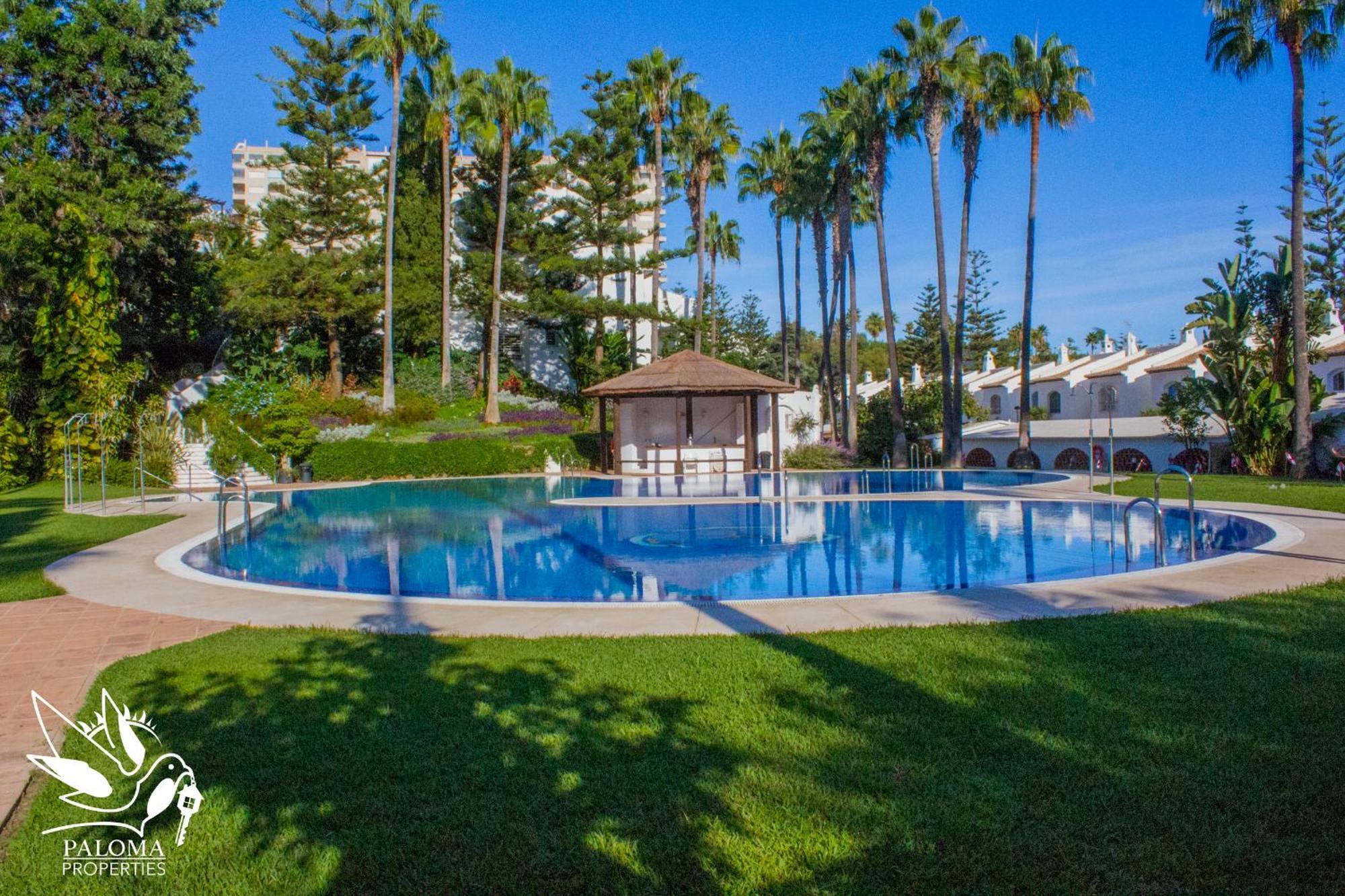 Benalgolf/penthouse With Wonderful Sea Views Appartement *