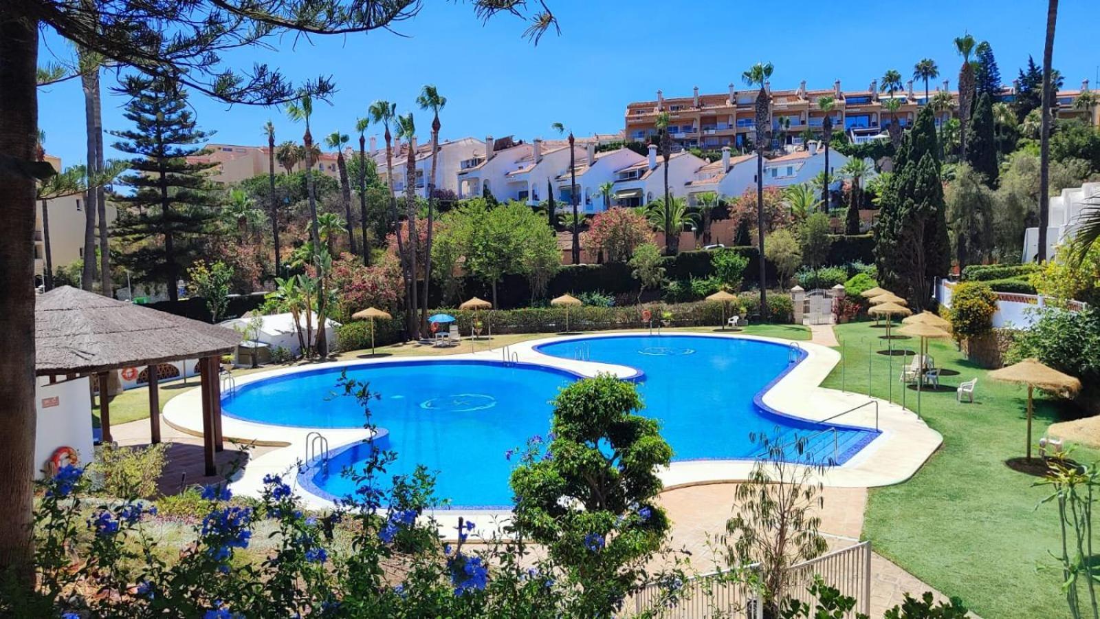 Benalgolf/penthouse With Wonderful Sea Views * Benalmádena